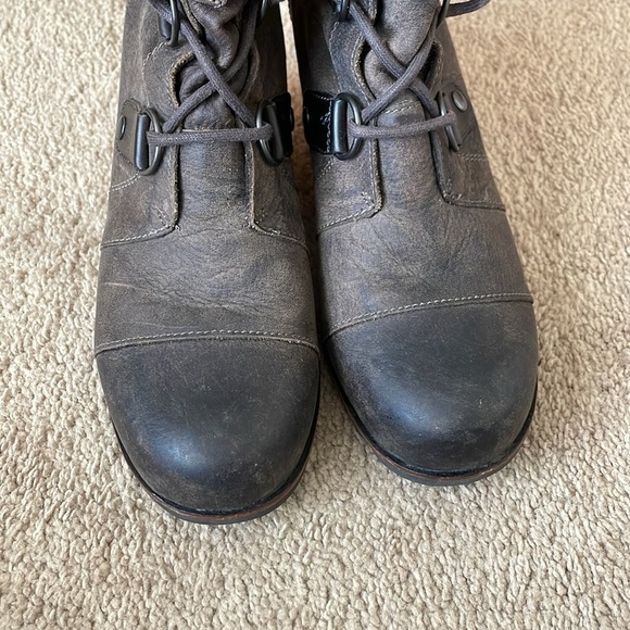 SOREL Joan Of Arctic Wedge Boot W’s 9 Leather Lug Sole NL1987-028 Dark Grey - Picture 7 of 15